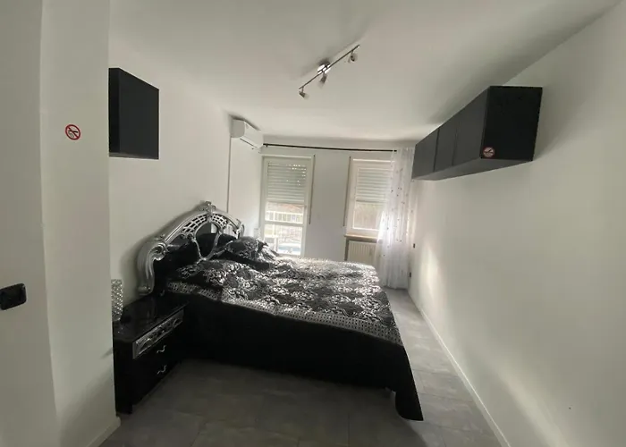 Apartment Attractive 2 South Of Munich