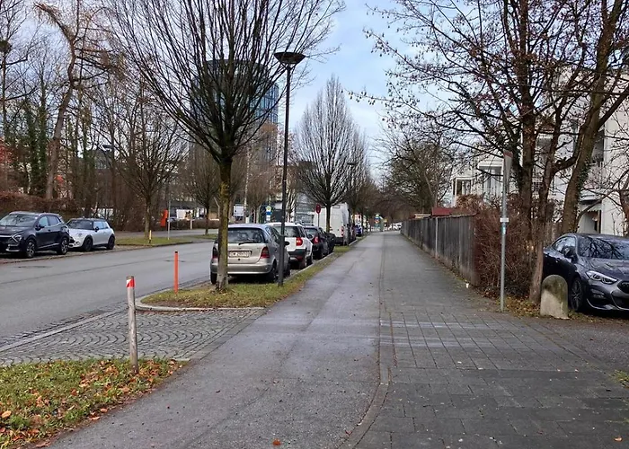 Attractive 2 South Of Munich Apartment Ottobrunn