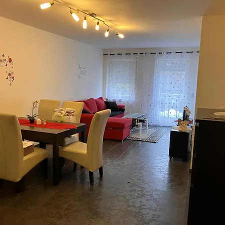 Attractive 2 South Of Munich Apartment *